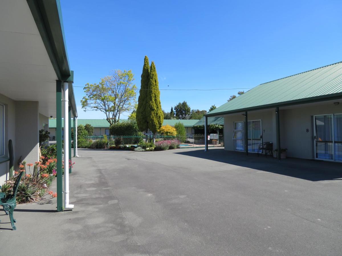 Commodore Court Motel Blenheim Exterior photo
